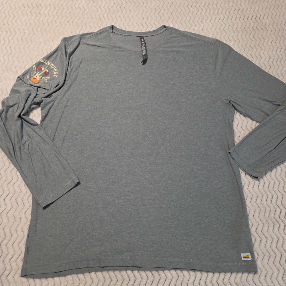 Vuori Strato Tech Tee Mens XXL  Performance Long Sleeve Athleisure Heather Gray